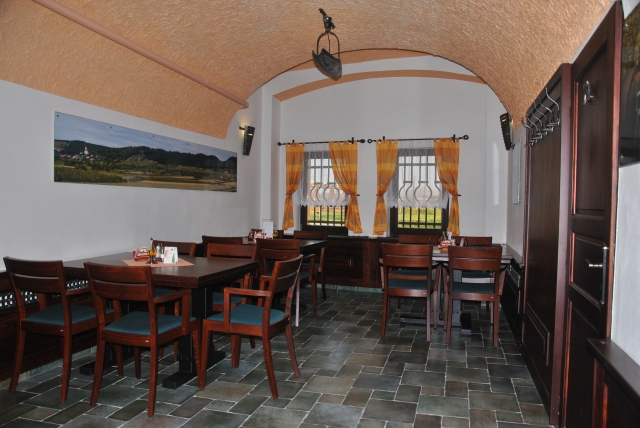 Restaurace Morava s Měšťanskou hospůdkou