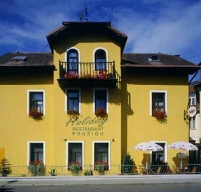 Restaurace a Penzion Holiday