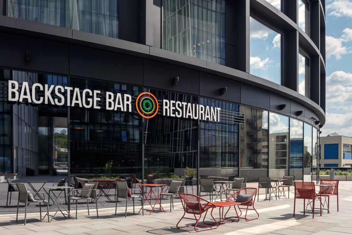 BACKSTAGE RESTAURANT