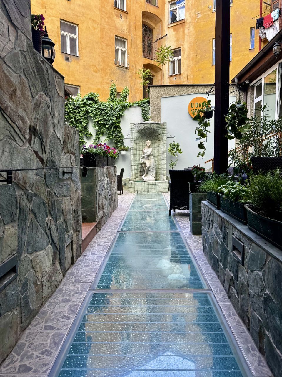 Bistro U dvou kamard